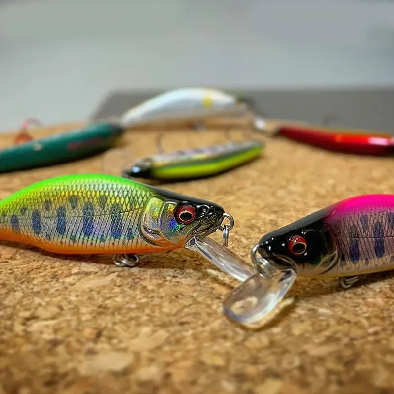 1pc Japan Design 51mm 4.2g Sin - Fishing Lure Crankbait 评论和价格